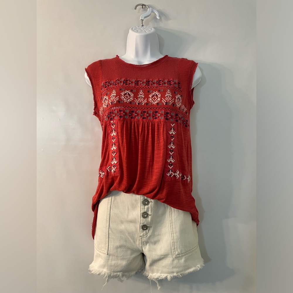 Cupio Tank Top